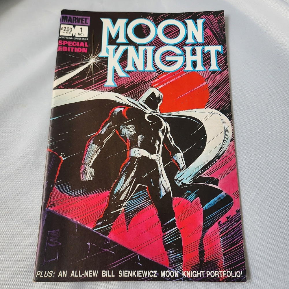 Moon Knight #1 Marvel Comics Special Edition Nov 1982 Comic Book FN Fist Issue‎